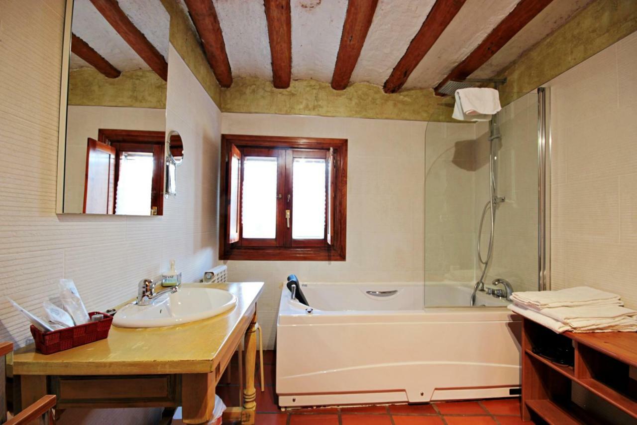 Clavijo Domitila Rooms المظهر الخارجي الصورة